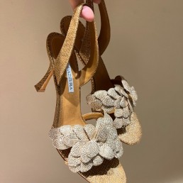 Женские кожаные босоножки Aquazzura Firenze коричневые со стразами каблук 10 см 2024