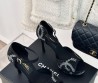 Женские замшевые босоножки Chanel черные в стразах каблук 10,5 см 2024