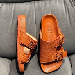 Женские кожаные шлепанцы Loewe оранжевые 2024