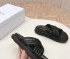 Женские кожаные шлепанцы Christian Dior черные 2024