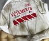 Женская футболка Vetements oversize белая с эффектом загрязнения 2024