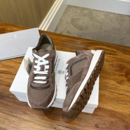 Женские замшевые кроссовки Brunello Cucinelli темно-коричневые с бусинами 2024