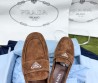 Женские замшевые лоферы Prada коричневые с логотипом 2024