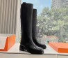 Женские кожаные сапоги Hermes черные с вырезом спереди 2024