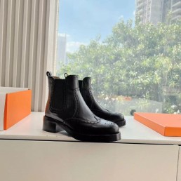 Женские кожаные ботинки Hermes черные 2024