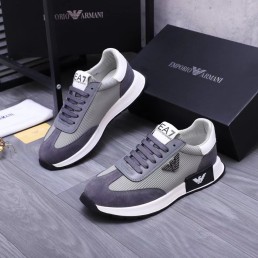 Мужские комбинированные кроссовки Emporio Armani серые 2024