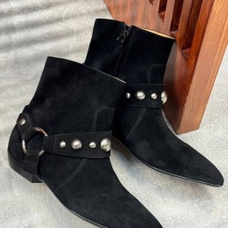 Женские замшевые укороченные сапоги казаки Isabel Marant черные 2024