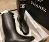 Женские резиновые сапоги Chanel черные 2024