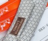 Мужской шелковый галстук Hermes серый с логотипами 150 см 2024