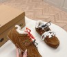 Женские замшевые кроссовки Miu Miu & New Balance коричневые на меху с разноцветными шнурками 2024