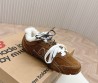 Женские замшевые кроссовки Miu Miu & New Balance коричневые на меху с разноцветными шнурками 2024