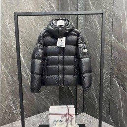 Мужской пуховик Moncler Maya 70 черный 2024