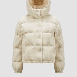 Женский вельветовый пуховик Moncler Daos молочный 2024