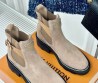 Женские замшевые ботинки Louis Vuitton Beaubourg бежевые 2024