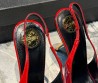 Женские кожаные туфли Saint Laurent красные с украшением на носке каблук 10 см 2024