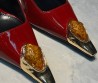 Женские кожаные туфли Saint Laurent красные с украшением на носке каблук 10 см 2024