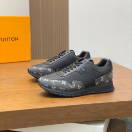 Мужские кожаные кроссовки Louis Vuitton Run Away черные с серой вставкой 2024