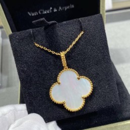 Женское колье Van Cleef & Arpels золотистое 2025