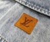 Мужская джинсовая рубашка Louis Vuitton голубая с коротким рукавом 2025