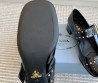 Женские кожаные туфли Prada Mary Jane черные лакированные 2024