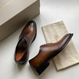 Мужские кожаные туфли Santoni коричневые 2025