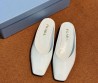 Женские кожаные мюли Prada белые 2025