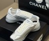 Женские кожаные кроссовки Chanel белые с серебристыми вставками 2025