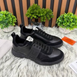 Мужские кожаные кроссовки Hermes черные с замшевыми элементами 2025