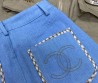 Женские джинсы Chanel широкие голубые 2025