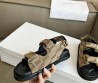 Женские текстильные сандалии Balenciaga бежевые 2025