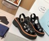 Женские кожаные сандалии Prada черные лакированные 2025
