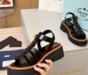 Женские кожаные сандалии Prada черные лакированные 2025