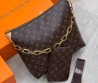 Женская кожаная сумка Louis Vuitton коричневая 32х26 2025