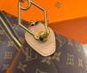 Женская кожаная сумка Louis Vuitton коричневая 32х26 2025