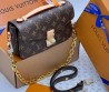 Женская кожаная сумка Louis Vuitton темно-коричневая с логотипами 22х13х7 2025