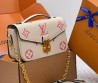 Женская кожаная сумка Louis Vuitton молочная с розовыми логотипами 22х13х7 2025