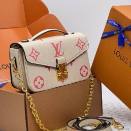 Женская кожаная сумка Louis Vuitton молочная с розовыми логотипами 22х13х7 2025