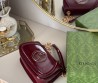 Женская кожаная сумка Gucci бордовая лакированная 21х13 2025