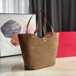 Женская соломенная сумка Valentino коричневая 45х31х30 2025