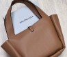 Женская кожаная сумка Saint Laurent коричневая 35х28 2025