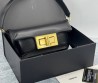 Женская кожаная сумка Chanel черная 26х16 2025
