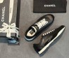 Женские кожаные кроссовки Chanel с замшевыми вставками черные 2025