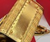 Женская кожаная сумка с плетением Valentino золотая 23х16 2025