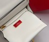 Женская кожаная сумка с плетением Valentino белая 23х16 2025