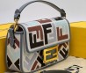 Женская текстильная сумка Fendi белая с серым 20х10 2025