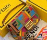 Женская текстильная сумка Fendi коричневая с разноцветными буквами 20х10 2025