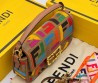 Женская текстильная сумка Fendi коричневая с разноцветными буквами 20х10 2025