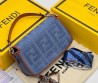 Женская текстильная сумка Fendi синяя с коричневым 20х10 2025