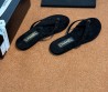 Женские замшевые шлепанцы Chanel черные со стразами 2025