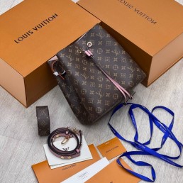 Женская кожаная сумка Louis Vuitton коричневая с нежно-розовым 25х25 2025
